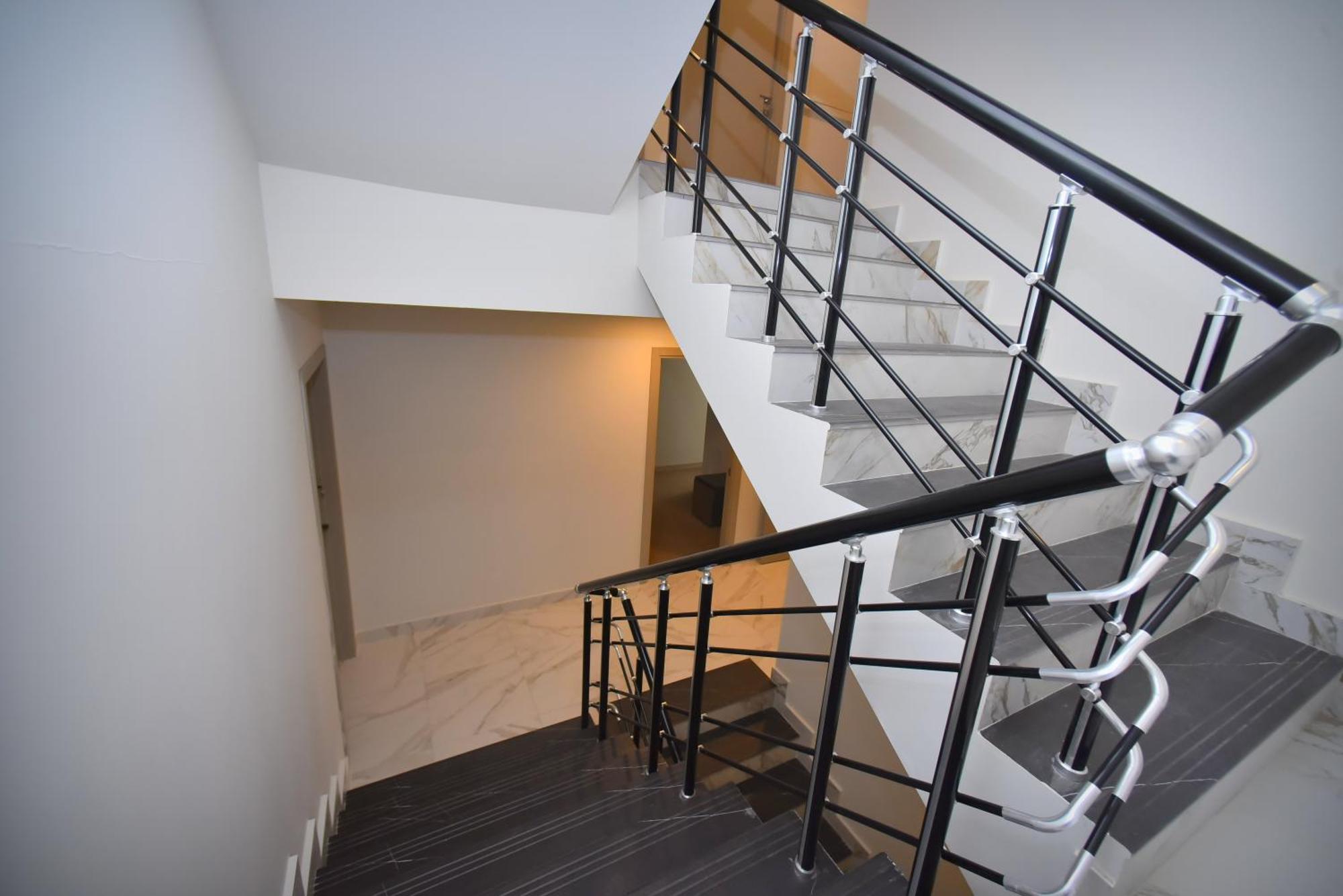 Hotel Avenue 30 Єреван Екстер'єр фото